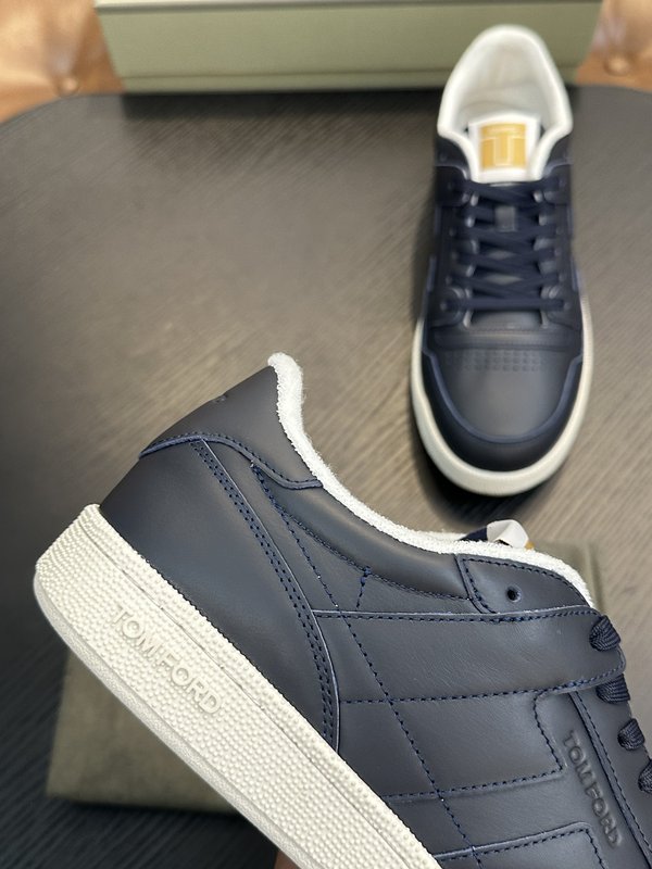 TOM FORD 가죽 로우탑 스니커즈 001-226431