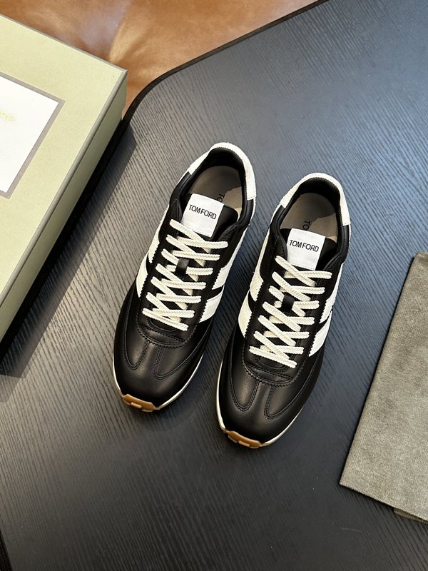 TOM FORD 가죽 로우탑 스니커즈 001-226452