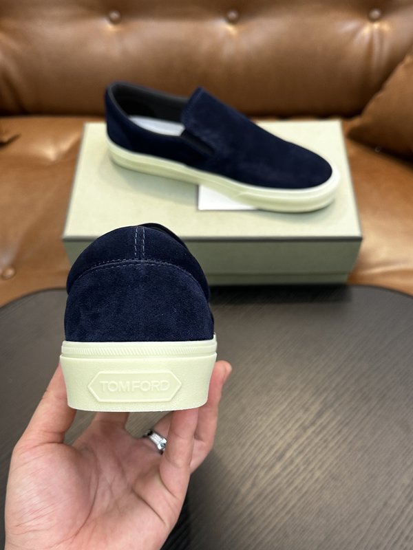 TOM FORD 캠브리지 가죽 로우탑 스니커즈 001-226455