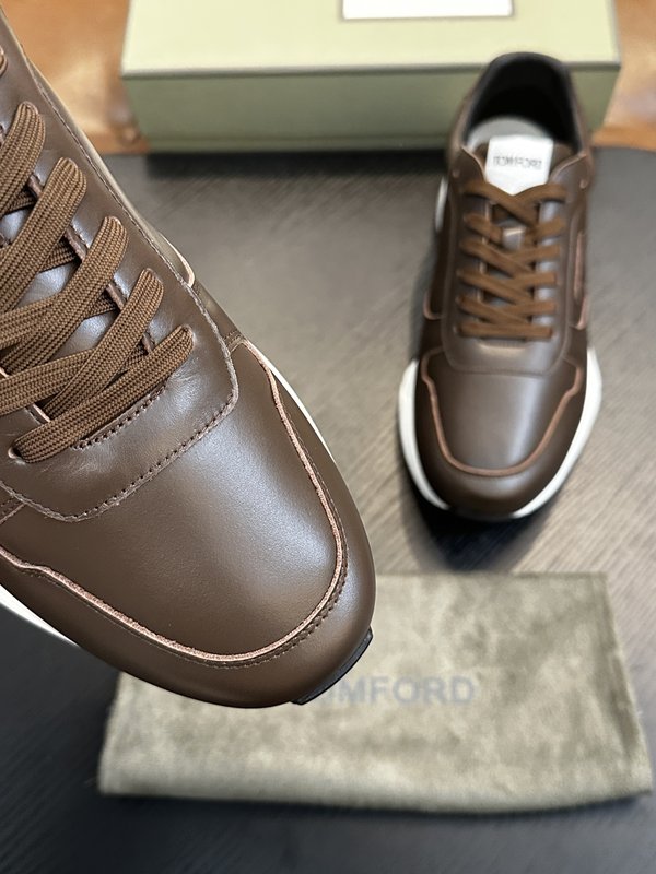 TOM FORD Cambridge 스웨이드 로우탑 스니 001-226525