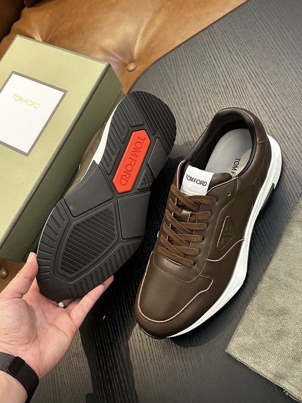 TOM FORD Cambridge 스웨이드 로우탑 스니 001-226525