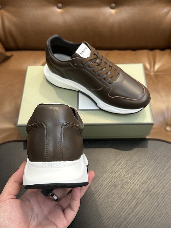 TOM FORD Cambridge 스웨이드 로우탑 스니 001-226525