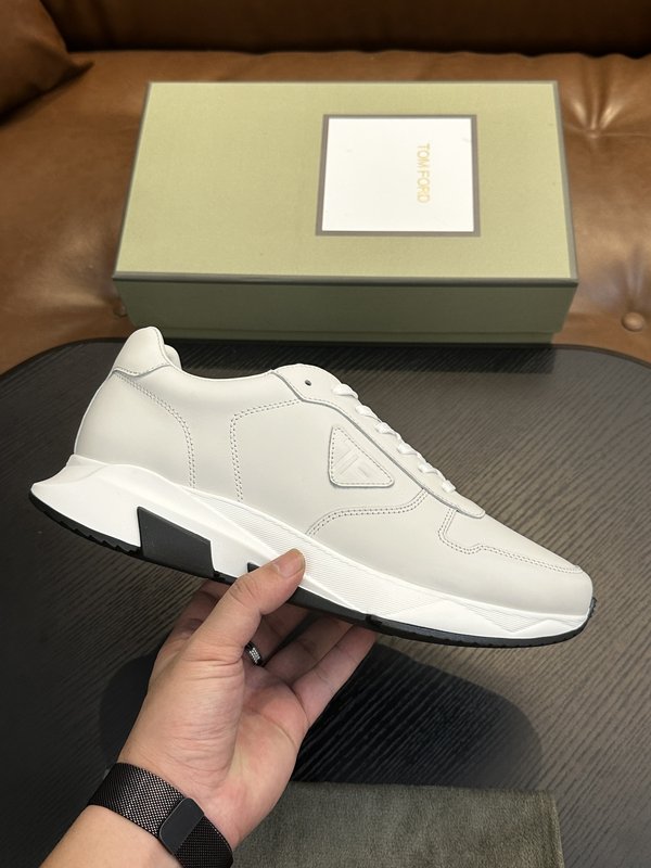 TOM FORD Cambridge 가죽 로우톱 스니커즈 001-226535
