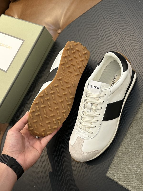 TOM FORD 캠브리지 소가죽 로우탑 스니커즈 001-226546