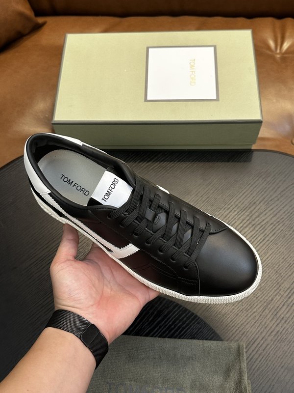 TOM FORD Cambridge 로우탑 스니커즈 001-226556