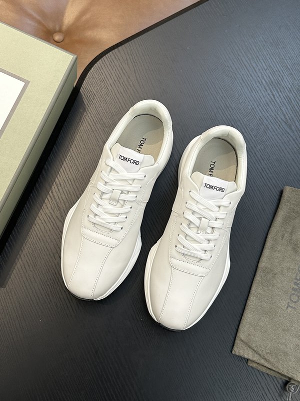 TOM FORD 캠브리지 가죽 로우탑 스니커즈 001-226567