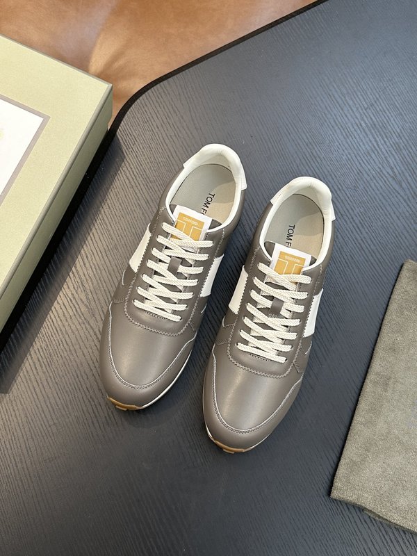 TOM FORD 가죽 로우톱 스니커즈 001-226576