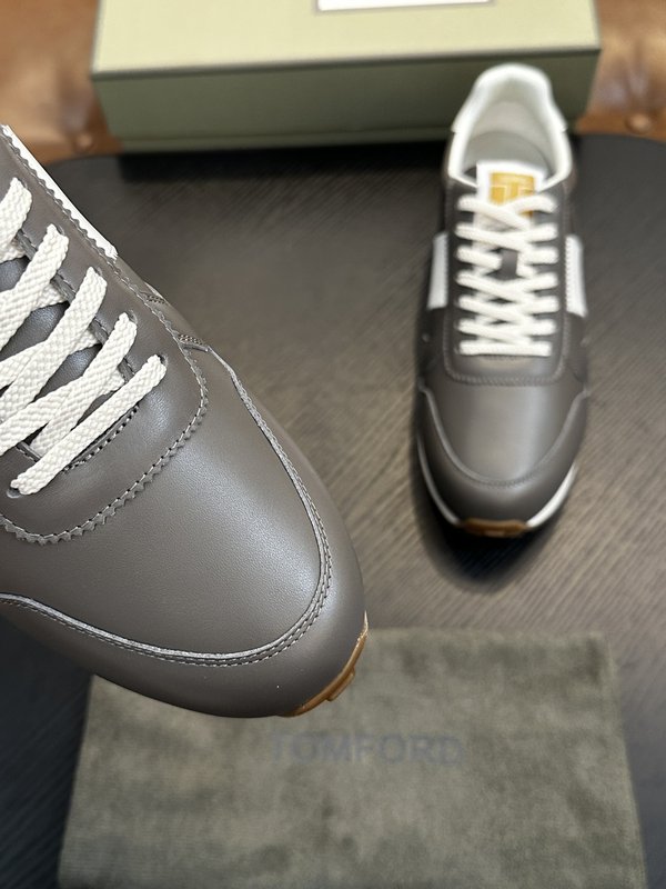 TOM FORD 가죽 로우톱 스니커즈 001-226576