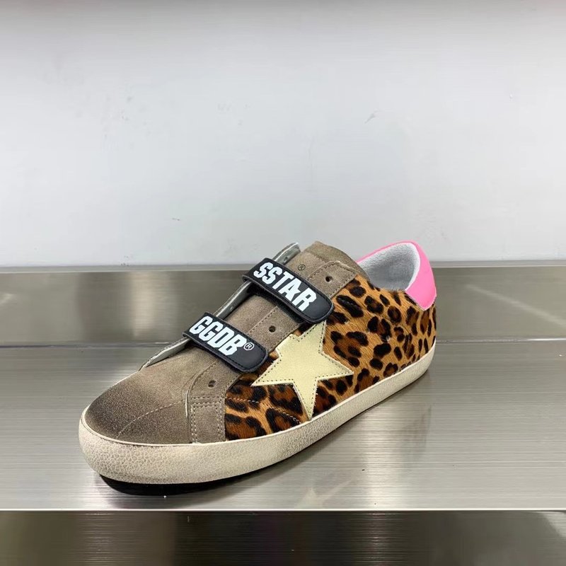 Golden Goose 슈퍼스타 빈티지 스니커즈 001-226603
