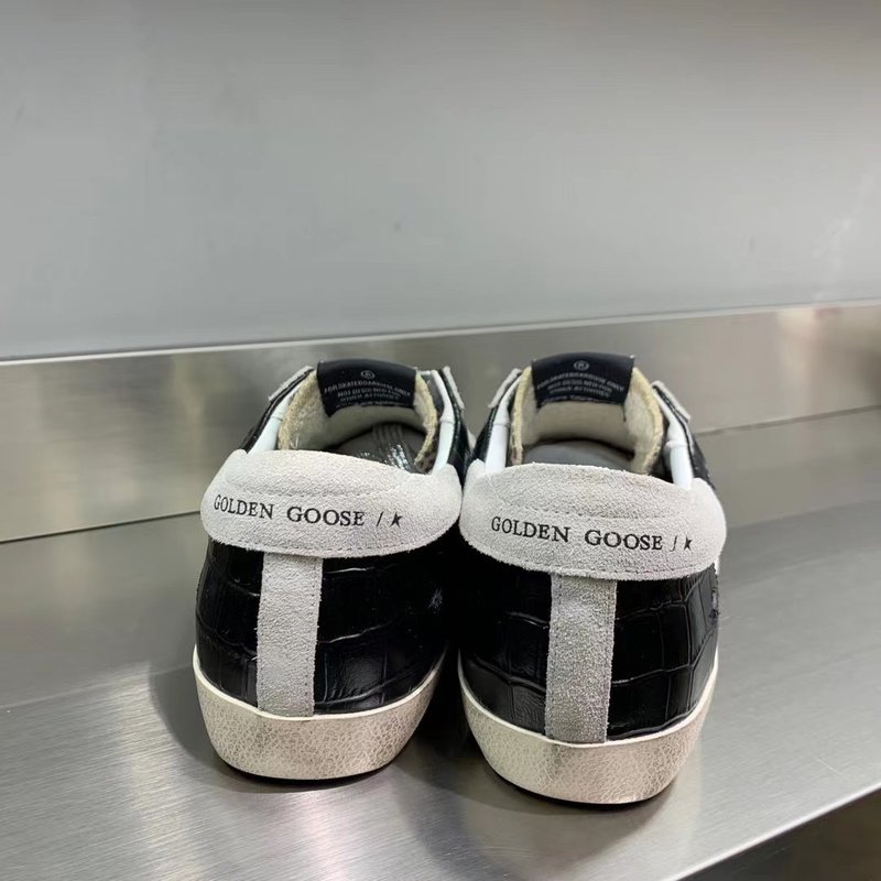 Golden Goose 운동화 001-226700