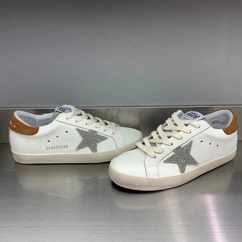 Golden Goose 스타 운동화 001-226755