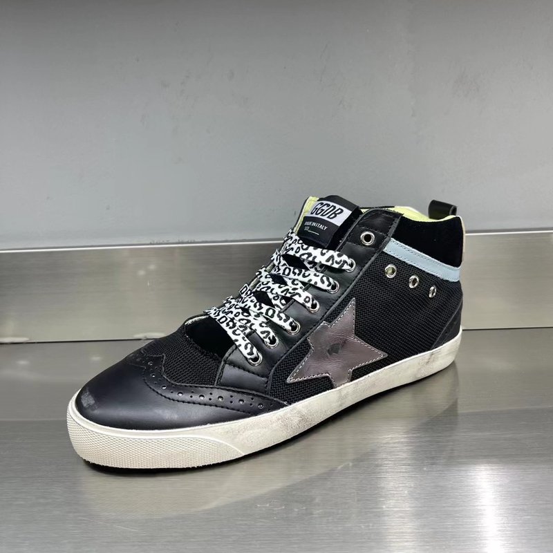 Golden Goose Mid Star 운동화 001-226764