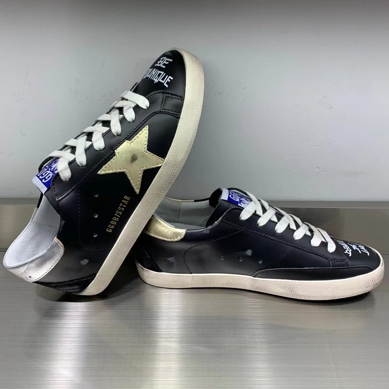Golden Goose 슈퍼스타 운동화 001-226834