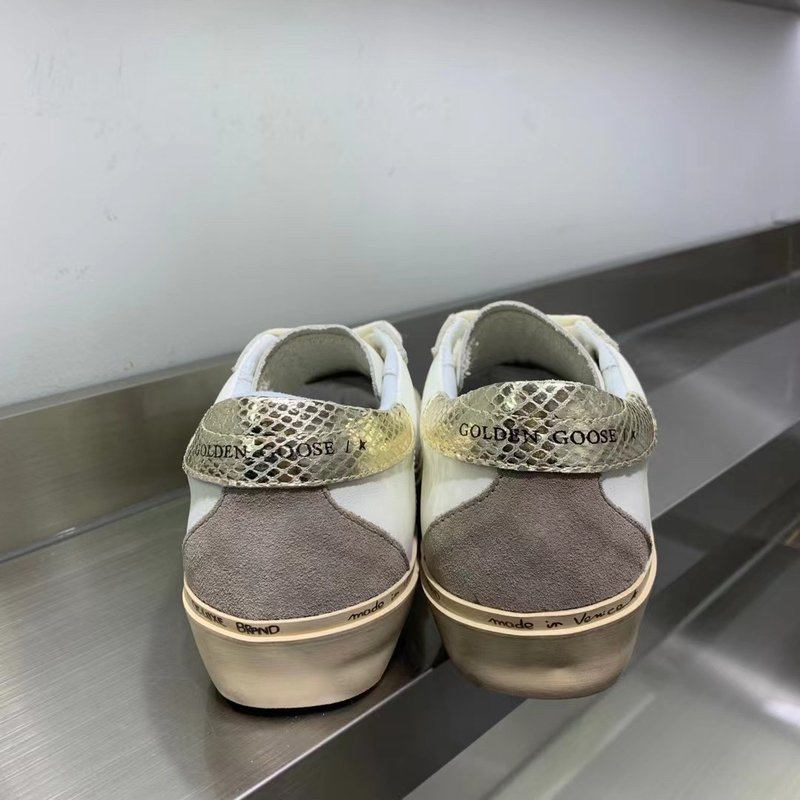 Golden Goose Hi Star 운동화 001-226845