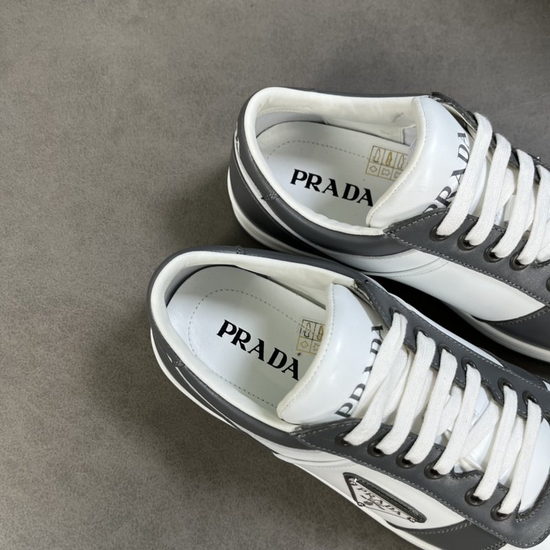 PRADA 남성 클래식 캐주얼 운동화 001-226913