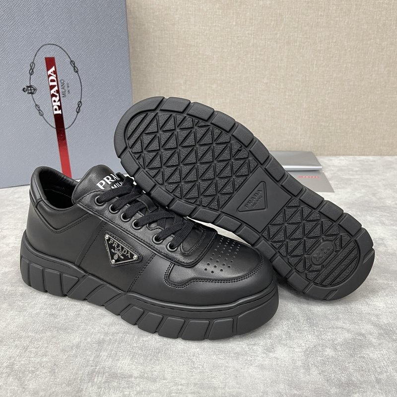 Prada 로고 플레이트 두꺼운 밑창 운동화 001-226964