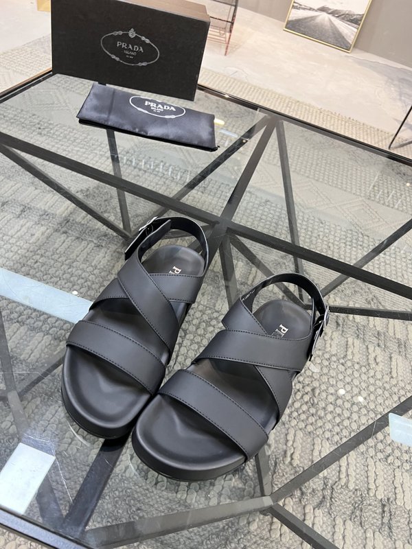 Prada 프라다 남성 가죽 슬리퍼 001-227009