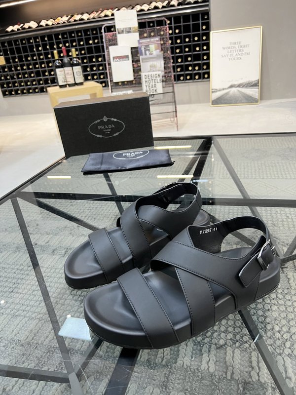 Prada 프라다 남성 가죽 슬리퍼 001-227009