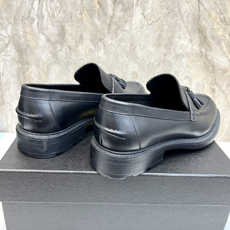 PRADA 프라다 남성 정장 로퍼 구두 001-227014