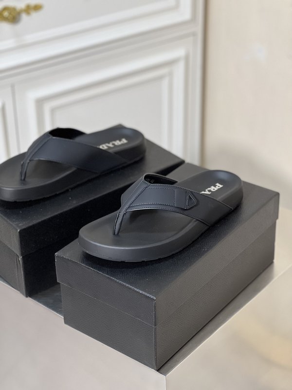 PRADA 남성 여름 소가죽 샌들 001-227134