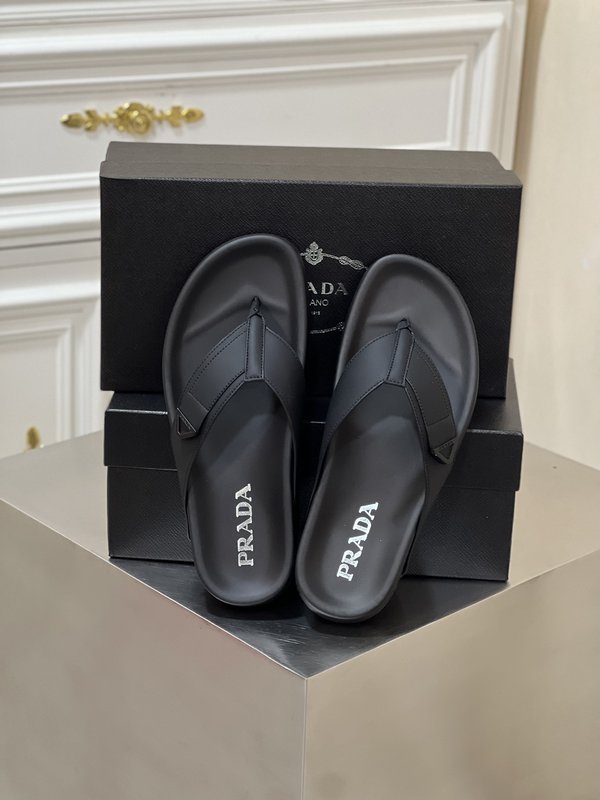 PRADA 남성 여름 소가죽 샌들 001-227134