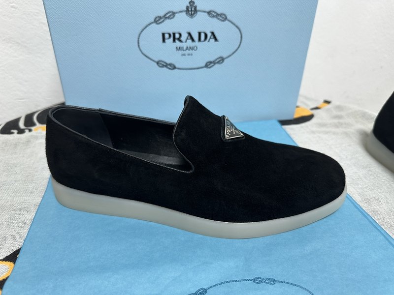 PRADA 프라다 수입 양경록 남녀 신발 001-227137