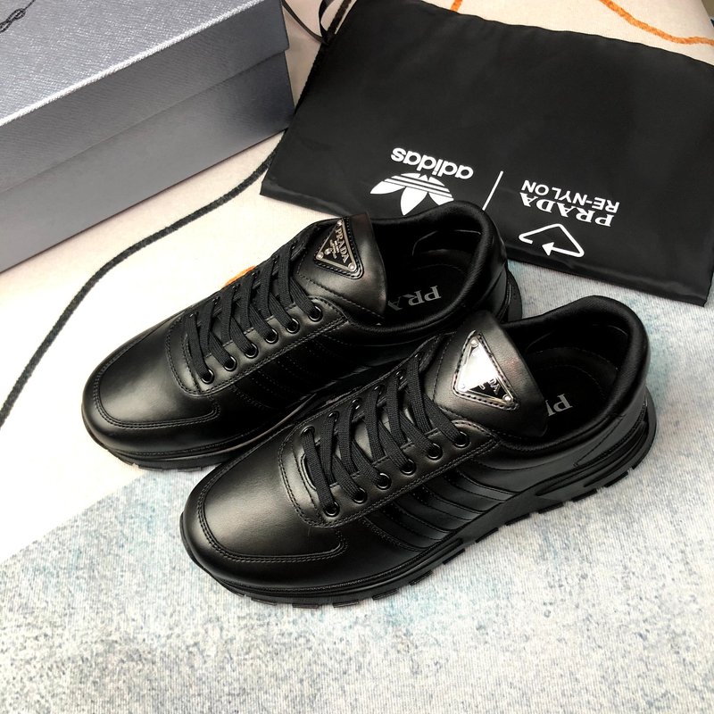 PRADA 블랙 가죽 신발 001-227160