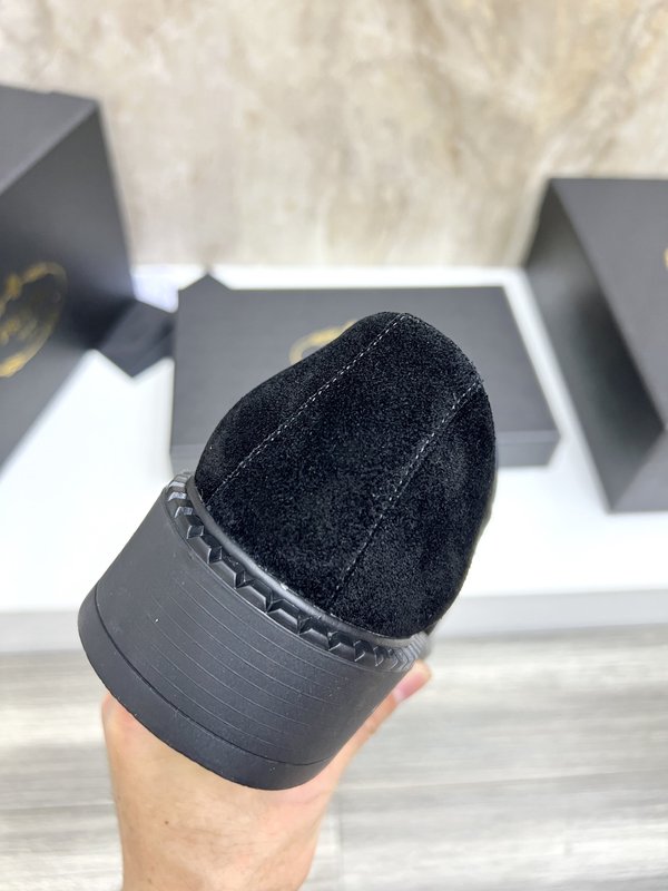 프라다 Prada 신규 스웨이드 가죽 슈즈 001-227206