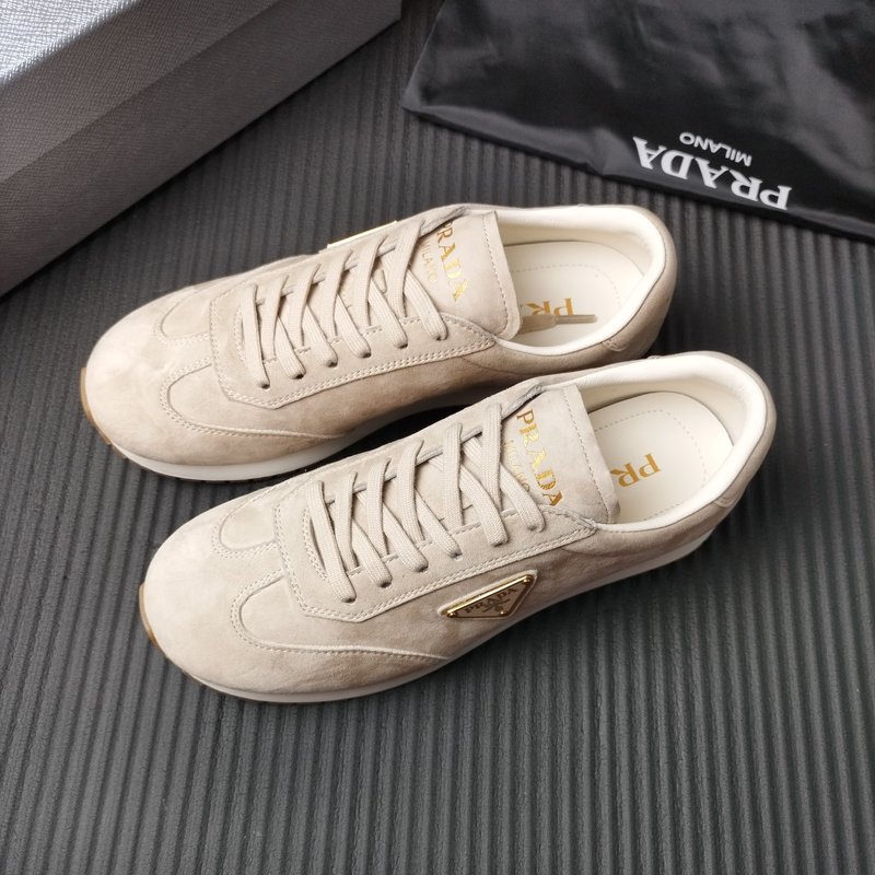 프라다 PRADA 앱리콧 스웨이드 슈즈 001-227217