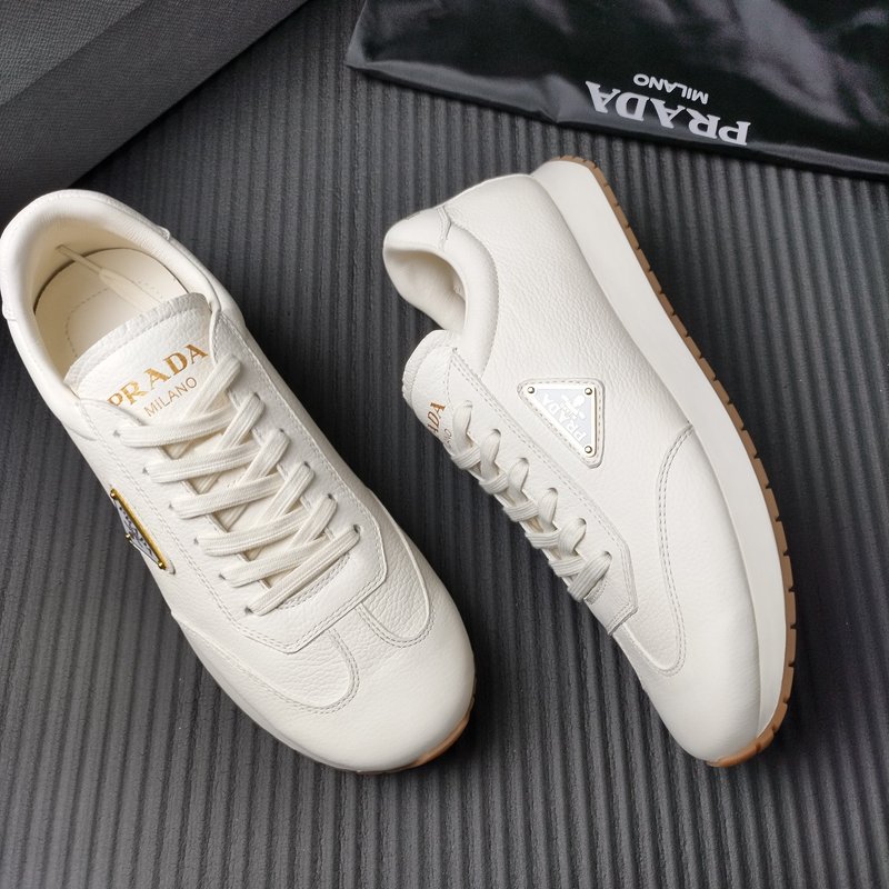 PRADA 프라다 신규 화이트 신발 001-227233