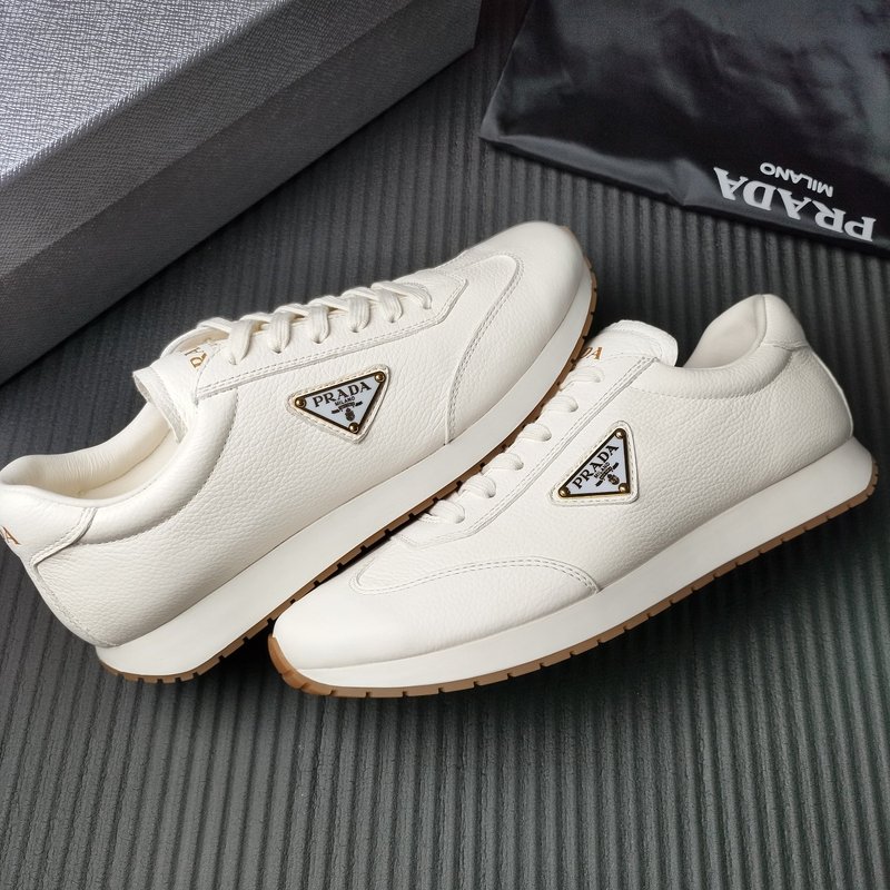 PRADA 프라다 신규 화이트 신발 001-227233