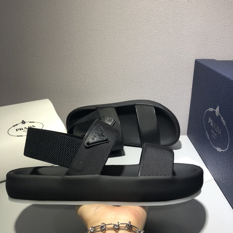 Prada 프라다 심플 샌들 재고 001-227270