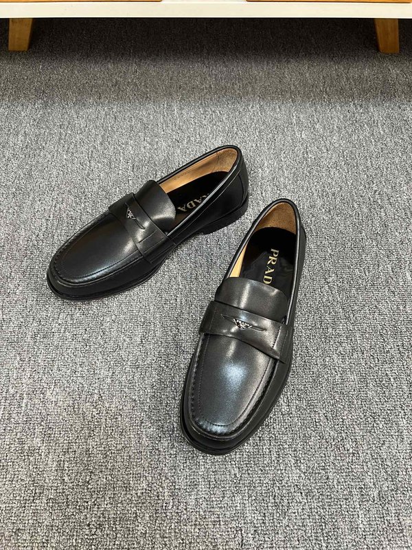 프라다 Prada 남성 소가죽 구두 001-227275