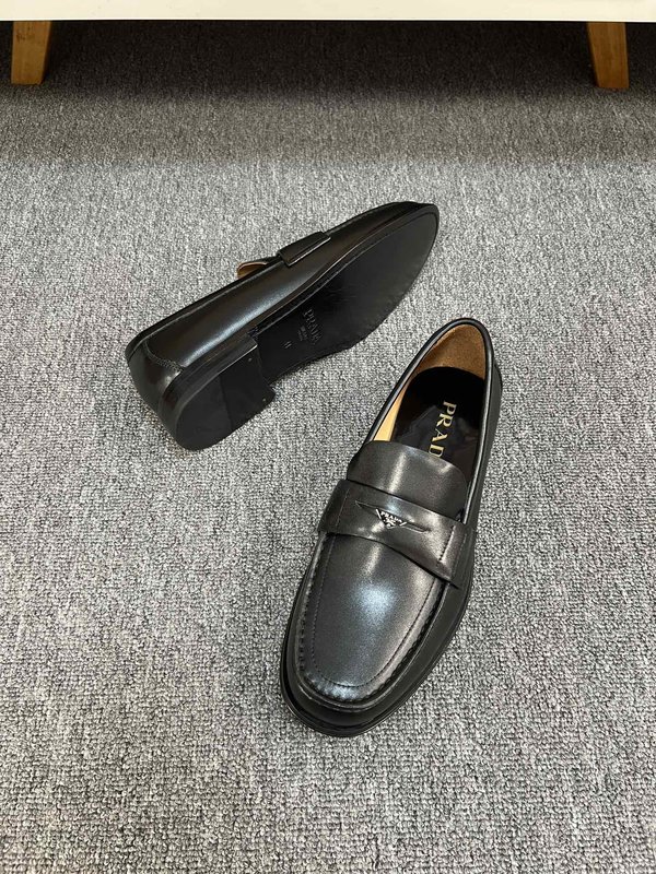 프라다 Prada 남성 소가죽 구두 001-227275