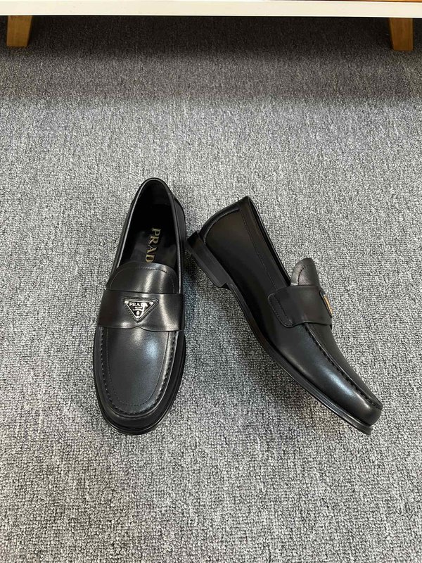 프라다 Prada 남성 소가죽 구두 001-227314