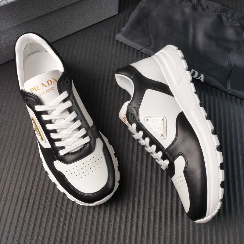 Prada 프라다 신규 화이트 블랙 컬러 슈즈 001-227375