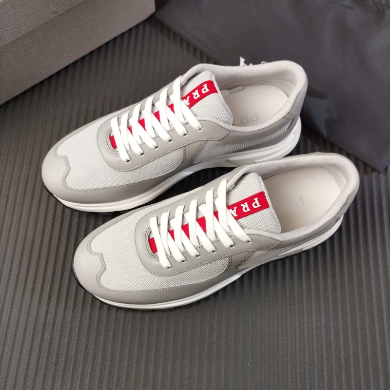 PRADA 그레이 메쉬 운동화 001-227403