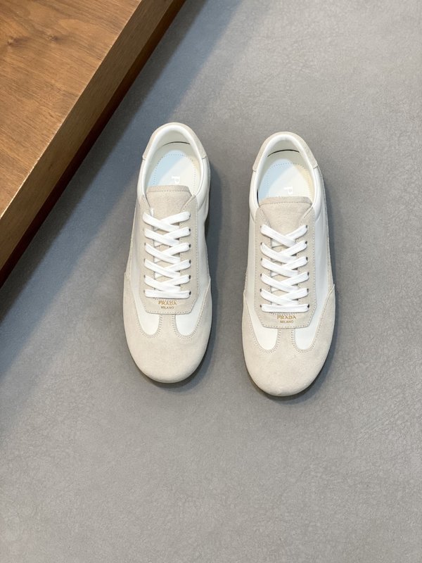 Prada 프라다 남성 레더 운동화 001-227413