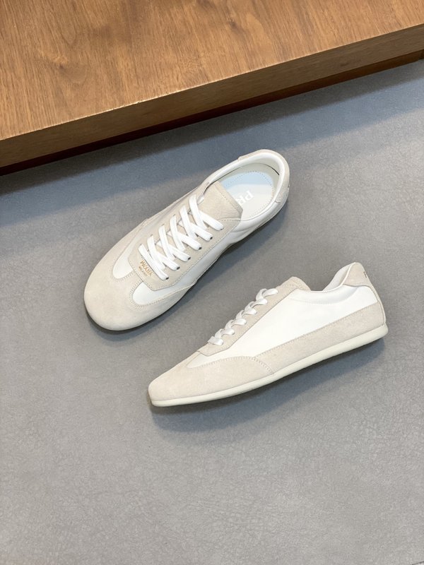 Prada 프라다 남성 레더 운동화 001-227413
