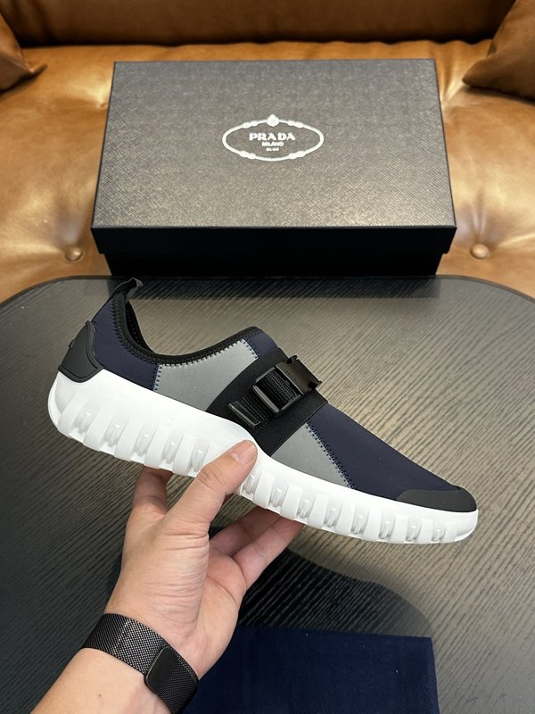 Prada 프라다 남성 나일론 운동화 001-227426