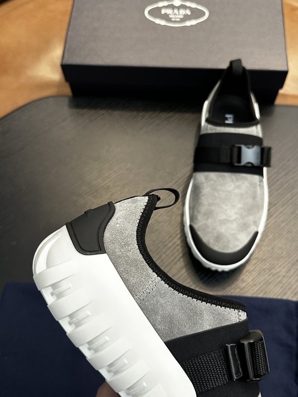 Prada 프라다 남성 나일론 운동화 001-227436