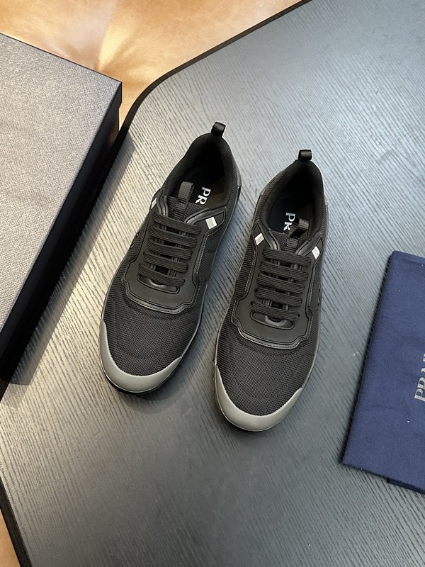 Prada 프라다 남성 나일론 운동화 001-227450