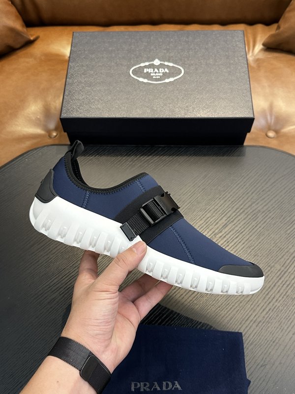 Prada 프라다 남성 나일론 운동화 001-227453
