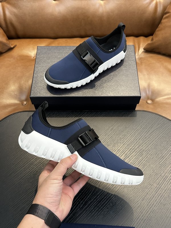 Prada 프라다 남성 나일론 운동화 001-227453