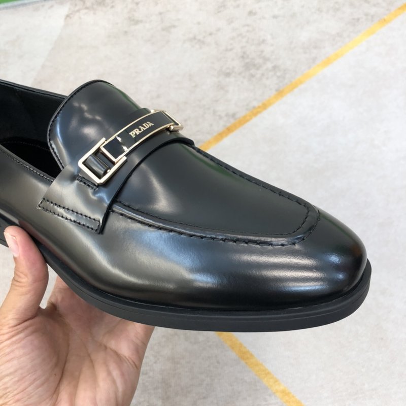 PRADA 패션 캐주얼 런웨이 가죽 신발 001-227476