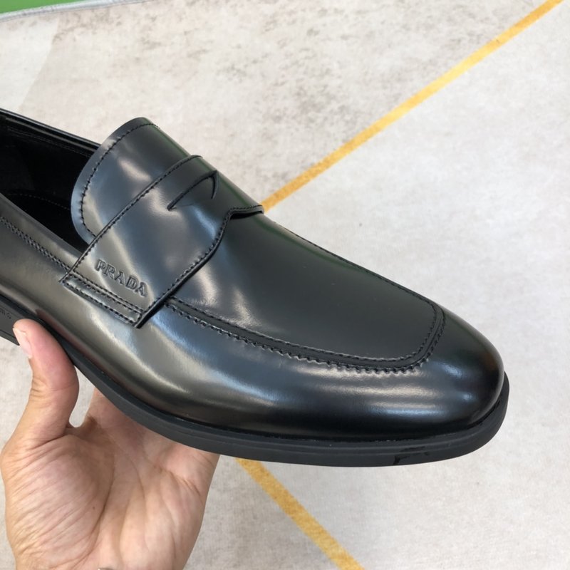PRADA 패션 캐주얼 가죽 신발 001-227485