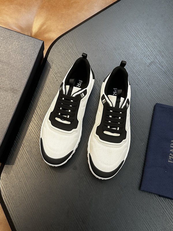 Prada 프라다 남성 나일론 운동화 001-227505