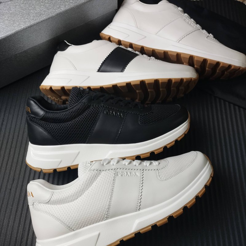 PRADA 블랙 메쉬 운동화 001-227510