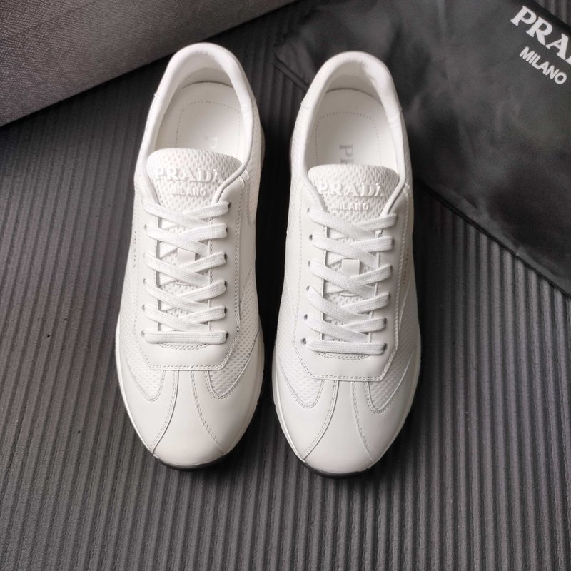 PRADA 프라다 메쉬 캐주얼 운동화 001-227524
