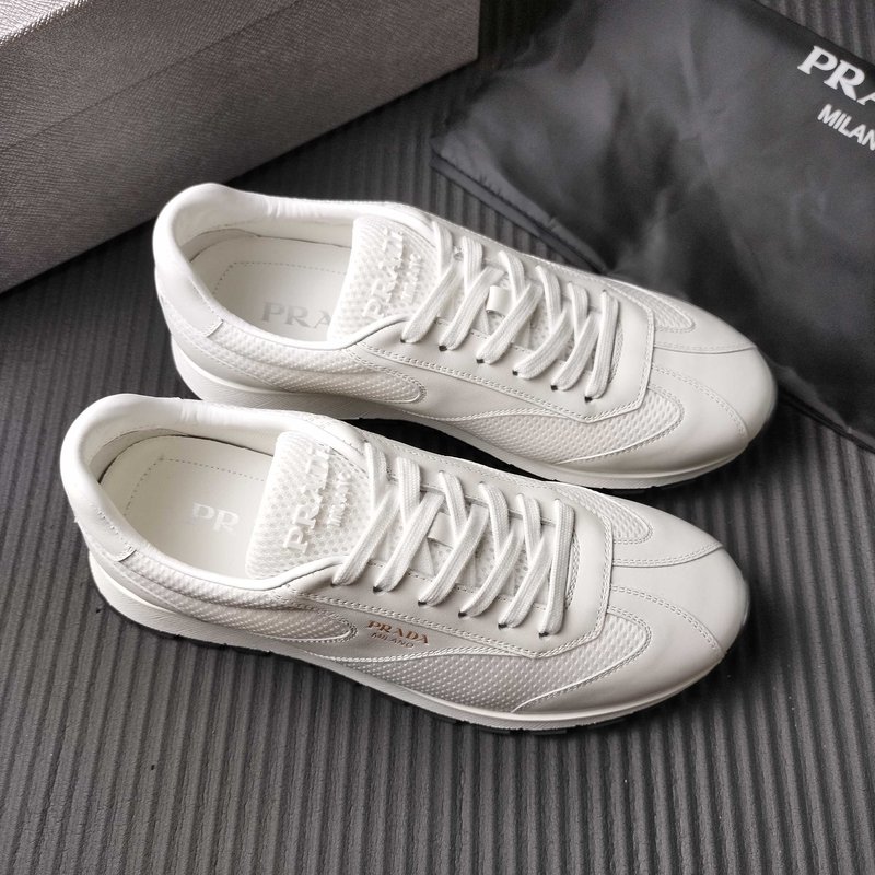 PRADA 프라다 메쉬 캐주얼 운동화 001-227524